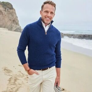 Collars & Co. NWT Balmoral Luxury Wool Blend Quarter Zip - Size Large
